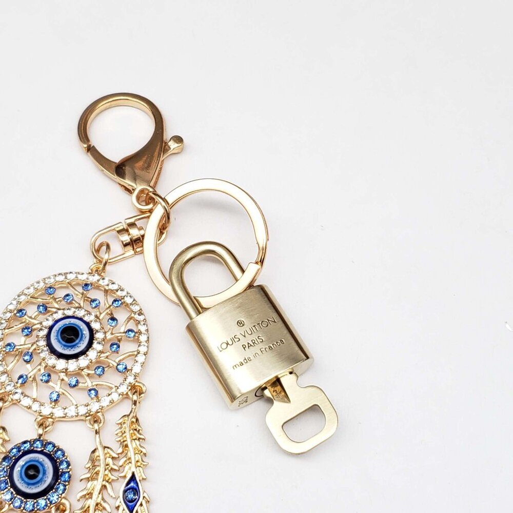 Authentic LV Gold Padlock & Key Set ✨ Luxury Bag Charm w/ Unbranded Keychain - Picture 4 of 7